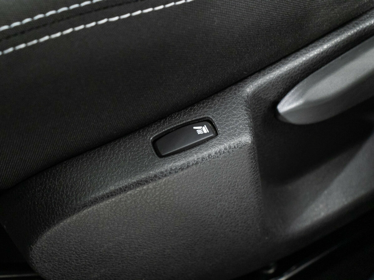 Купить Renault Sandero с пробегом. Фото: #16