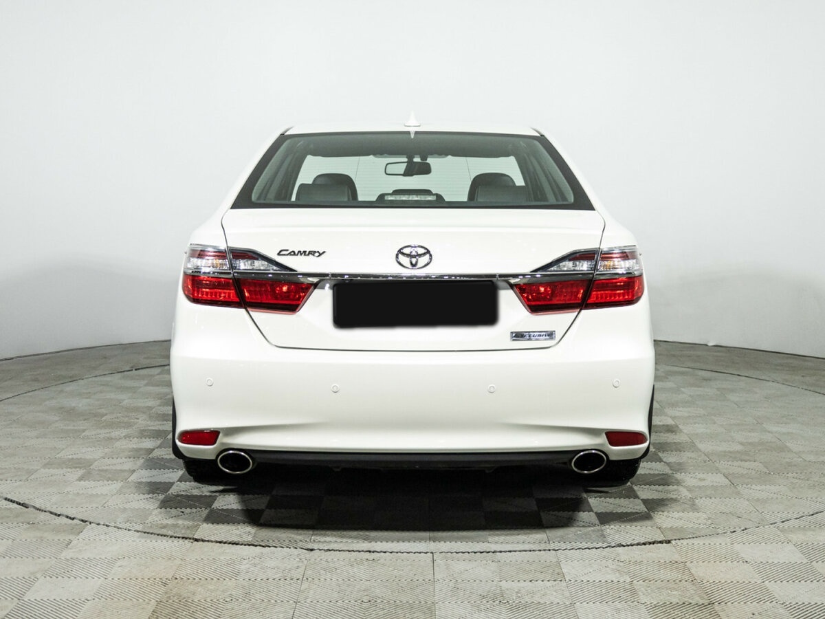 Купить Toyota Camry с пробегом. Фото: #5