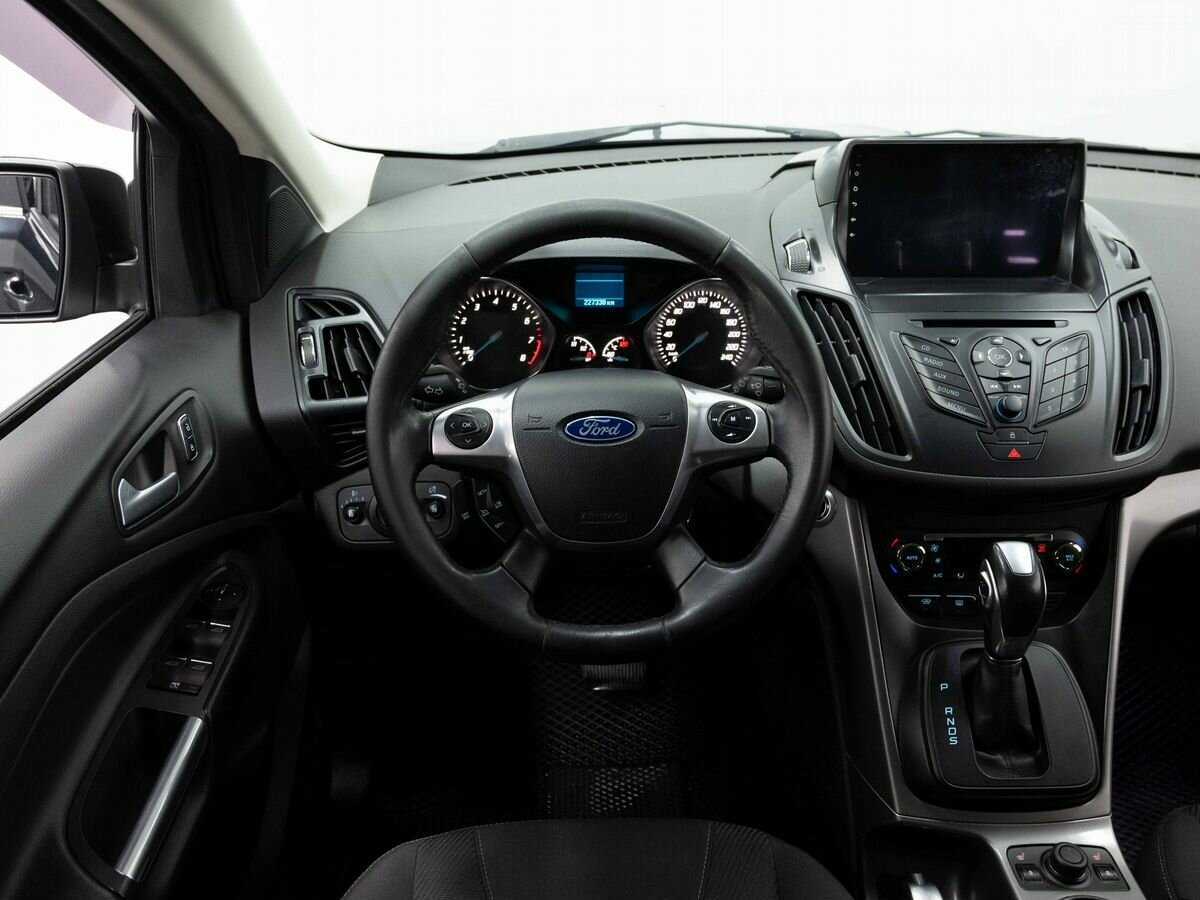 Купить Ford Kuga с пробегом. Фото: #14