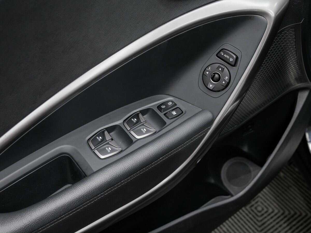 Купить Hyundai Santa Fe с пробегом. Фото: #15