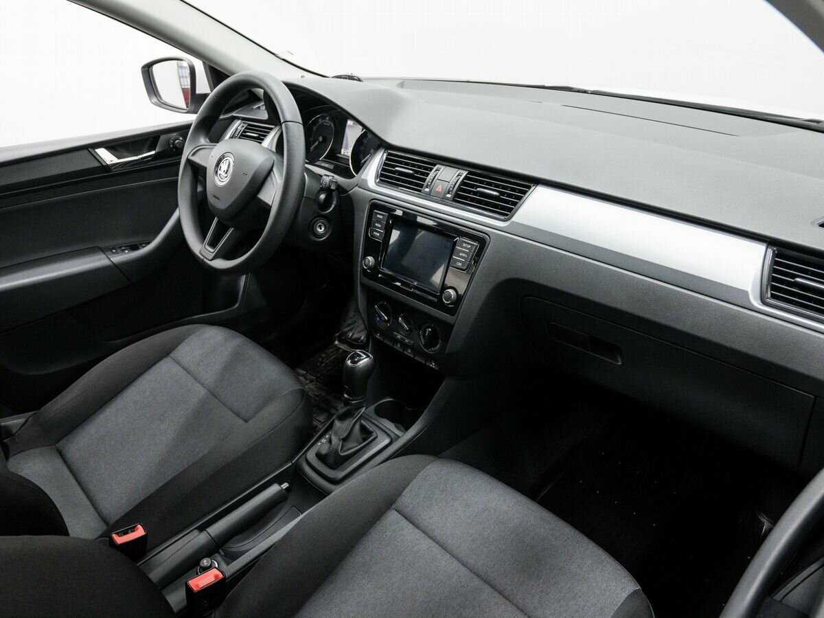 Купить Skoda Rapid с пробегом. Фото: #7