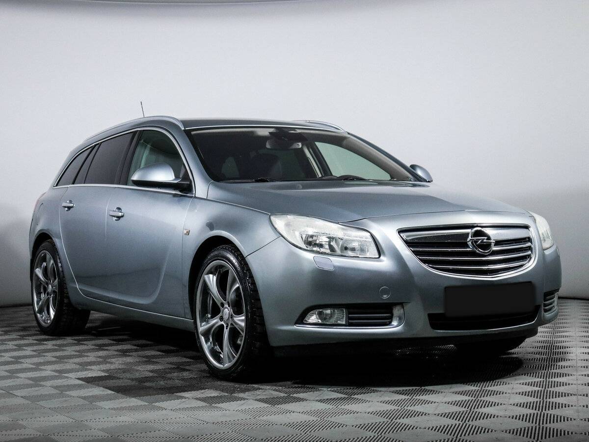 Купить Opel Insignia с пробегом. Фото: #2