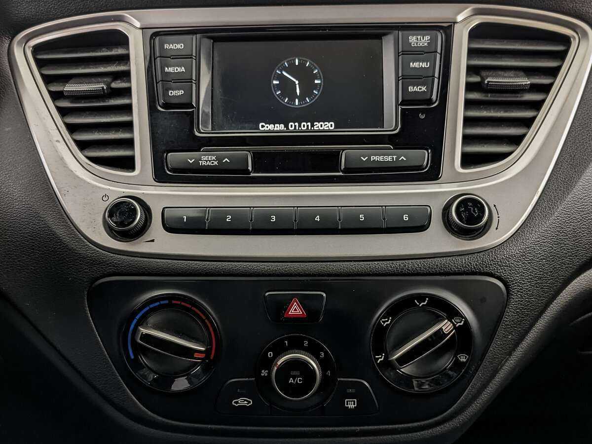 Купить Hyundai Solaris с пробегом. Фото: #12