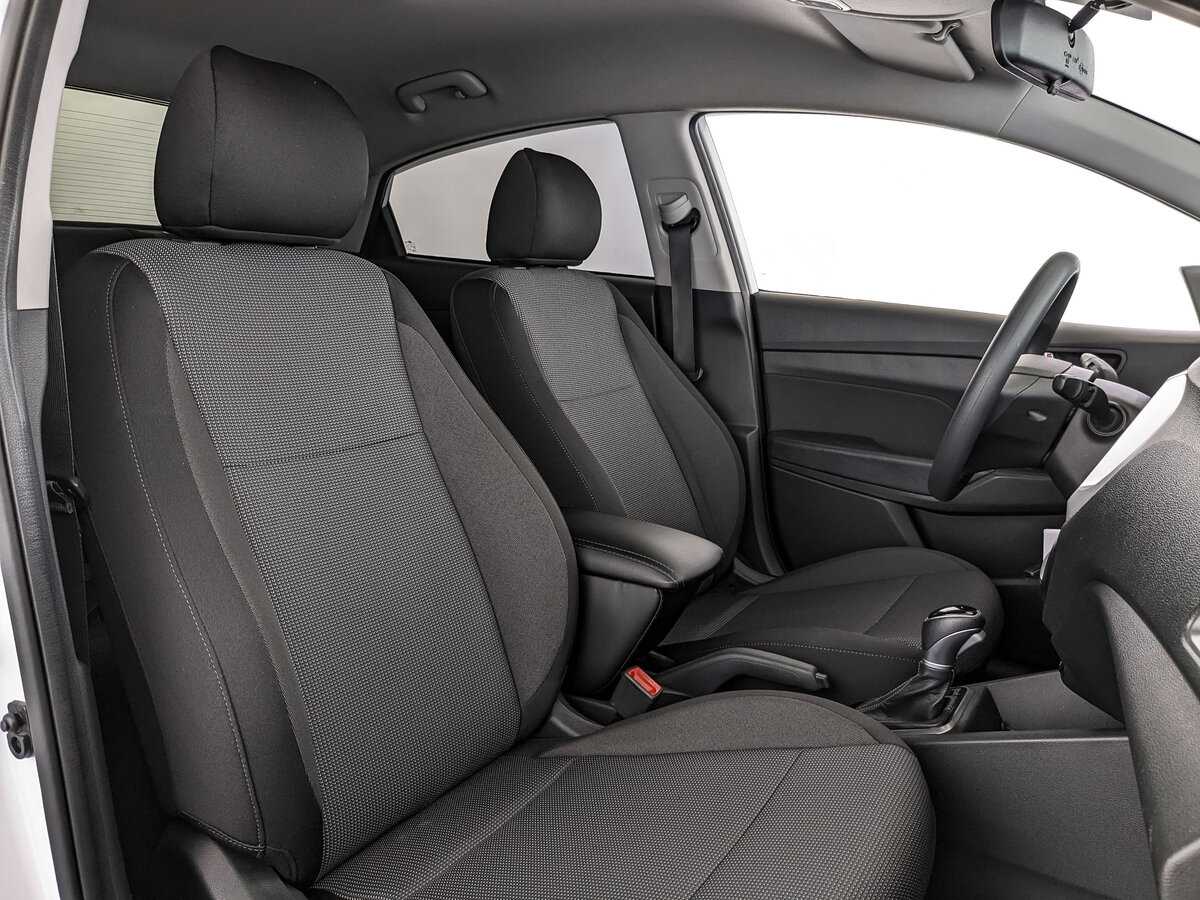 Купить Hyundai Solaris с пробегом. Фото: #19