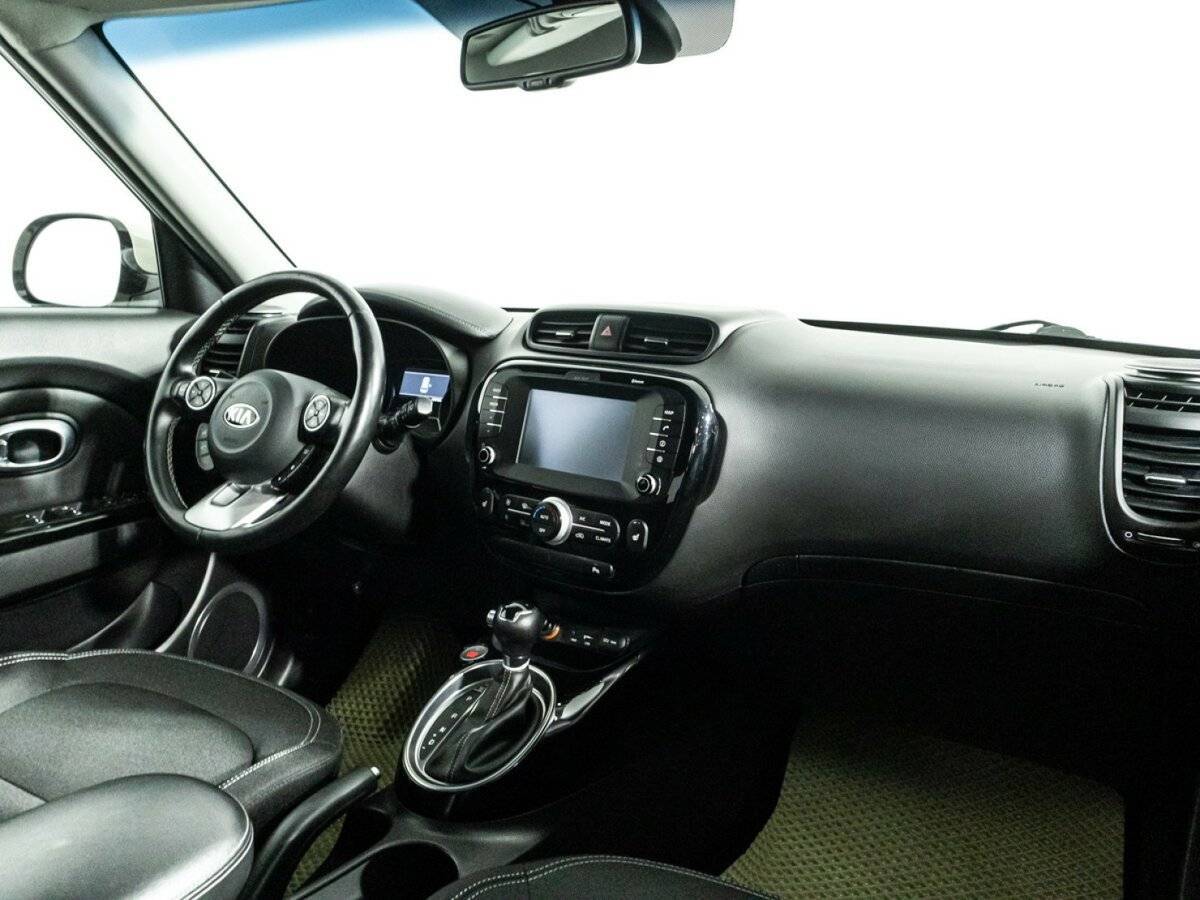 Купить Kia Soul с пробегом. Фото: #8