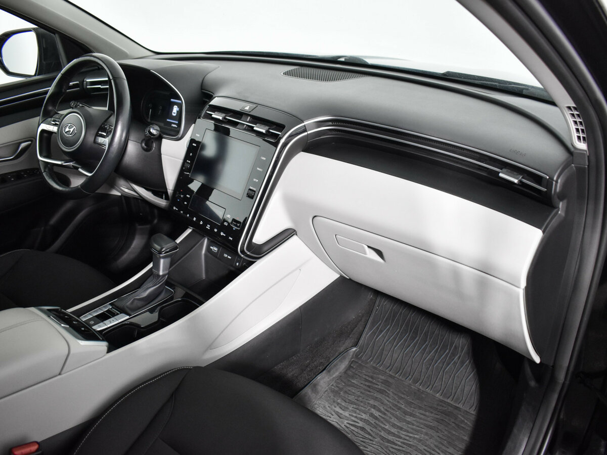 Купить Hyundai Tucson с пробегом. Фото: #11