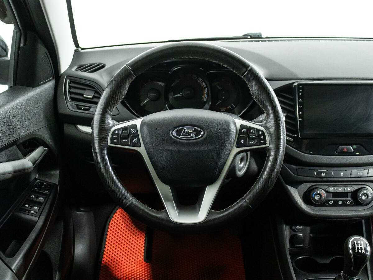 Купить Lada (ВАЗ) Vesta с пробегом. Фото: #16