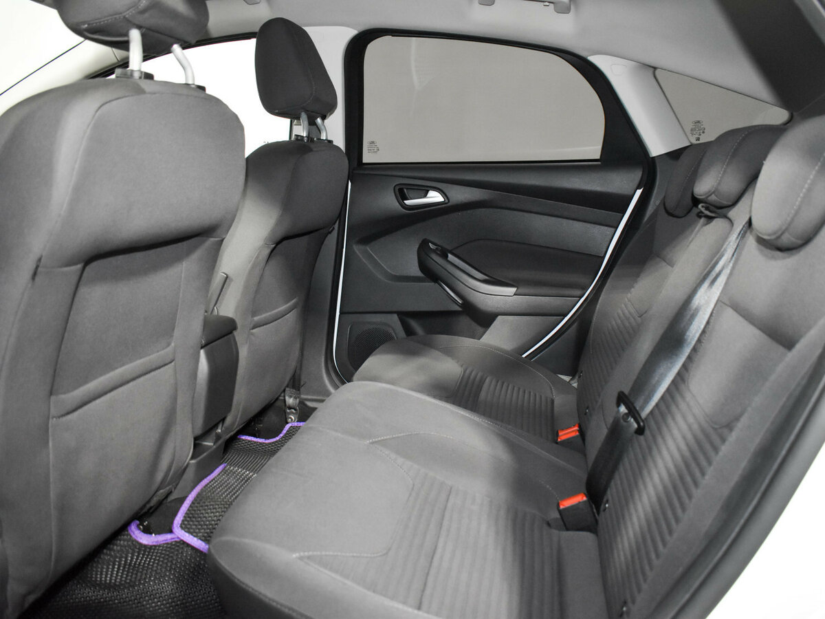 Купить Ford Focus с пробегом. Фото: #11