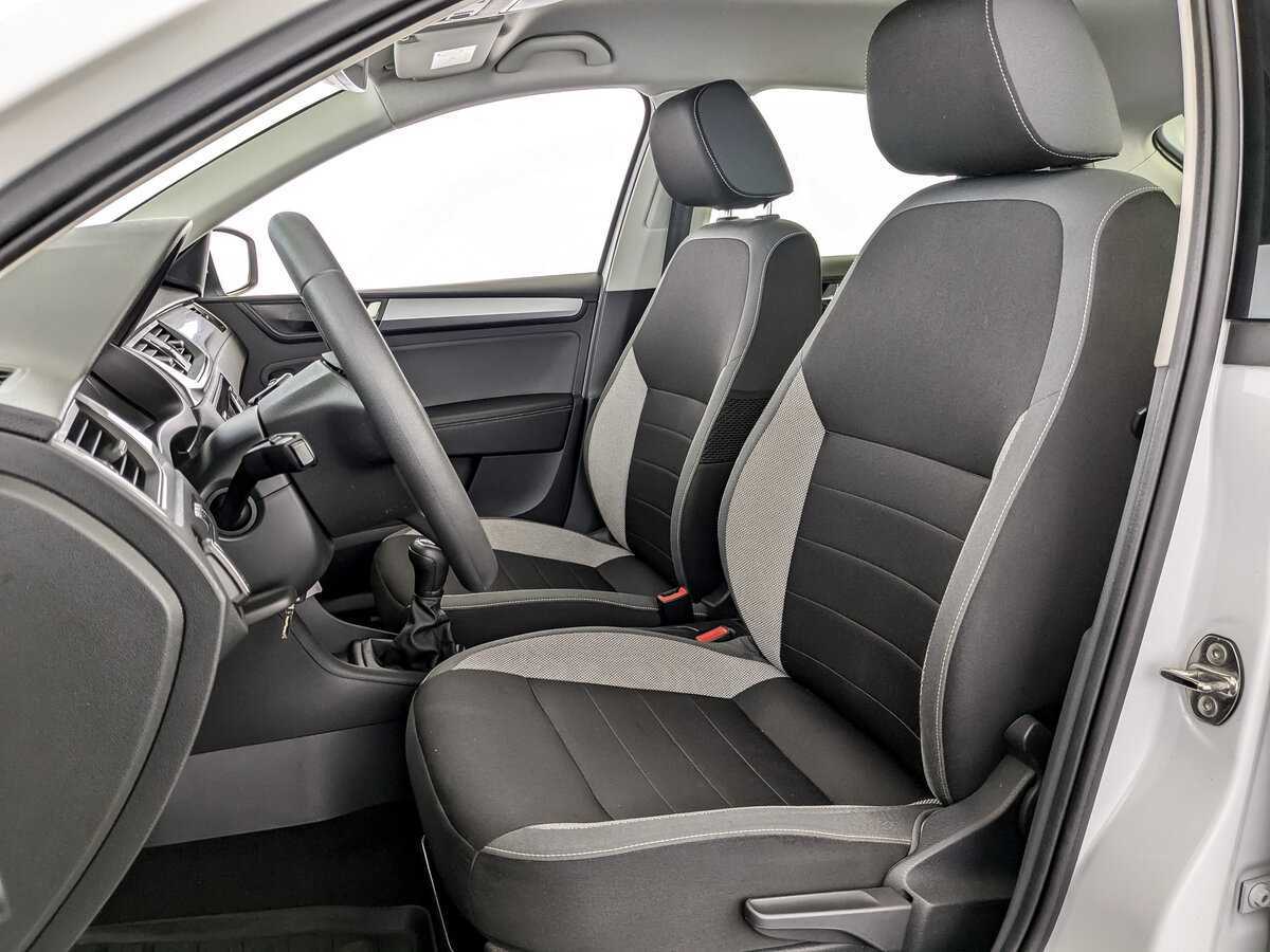 Купить Skoda Rapid с пробегом. Фото: #15