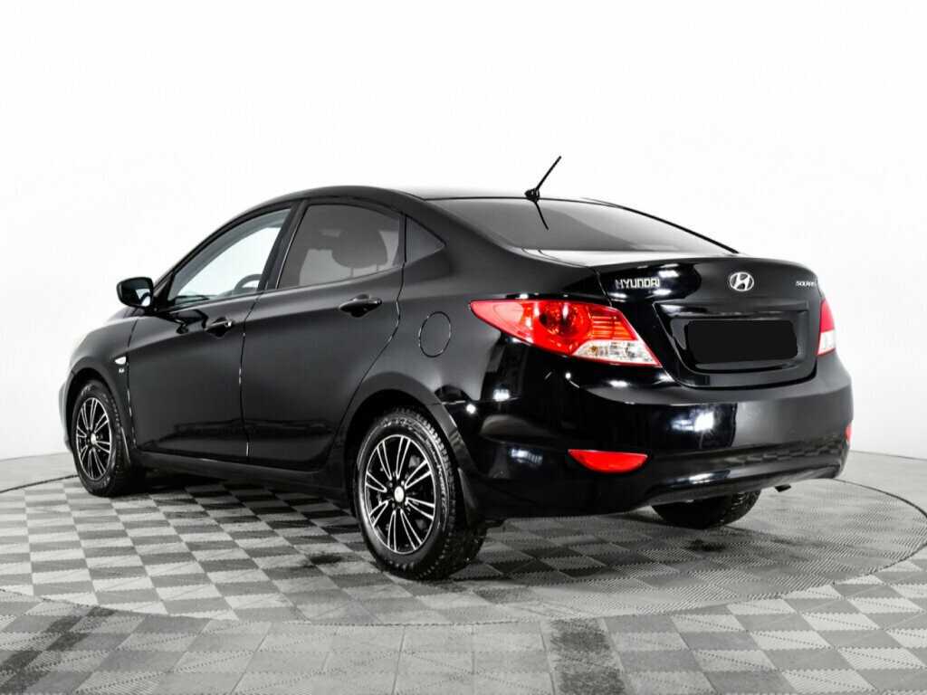 Купить Hyundai Solaris с пробегом. Фото: #6