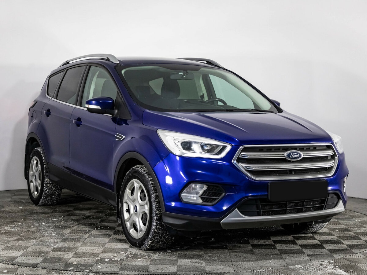 Купить Ford Kuga с пробегом. Фото: #2