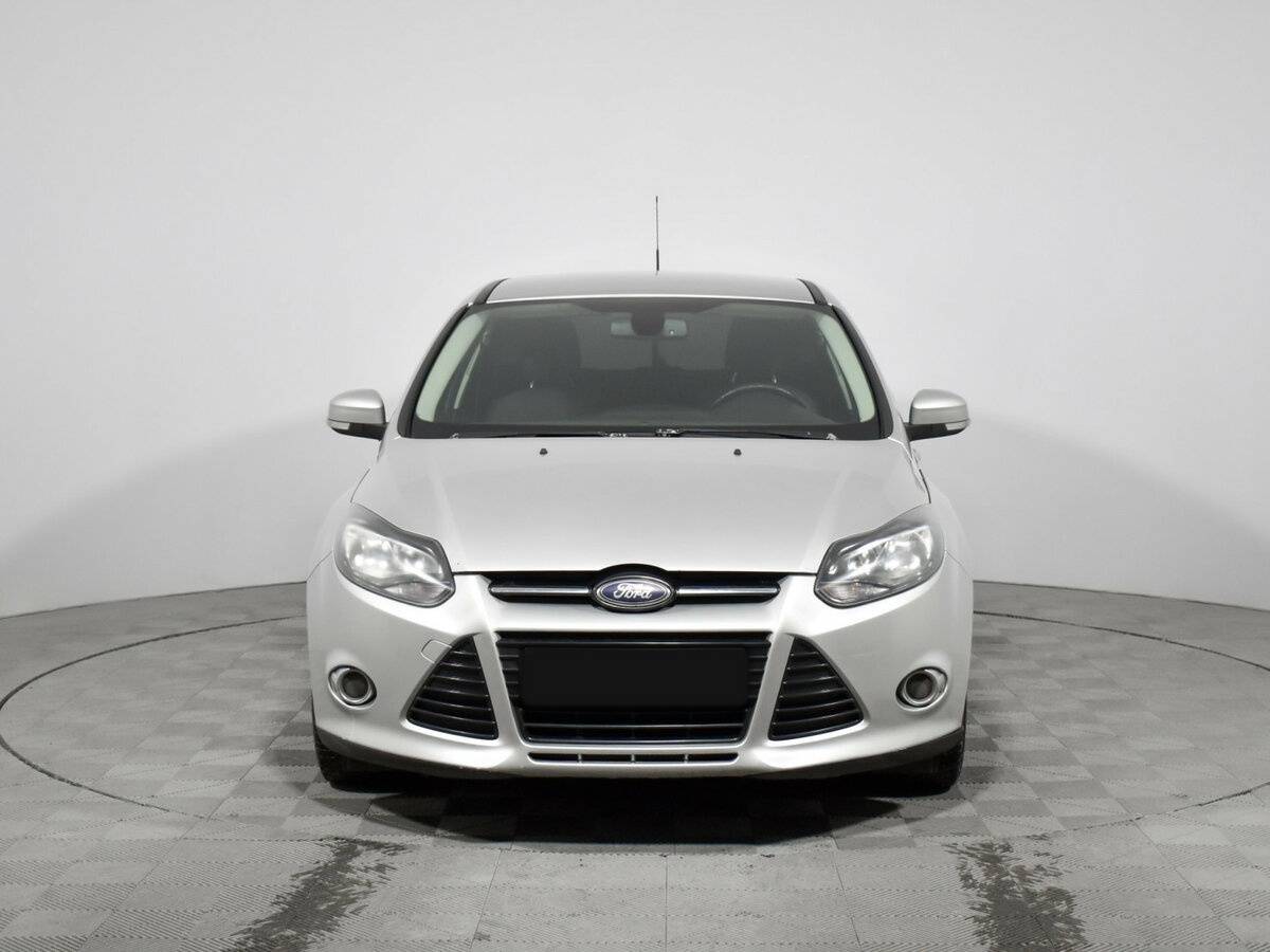 Купить Ford Focus с пробегом. Фото: #2