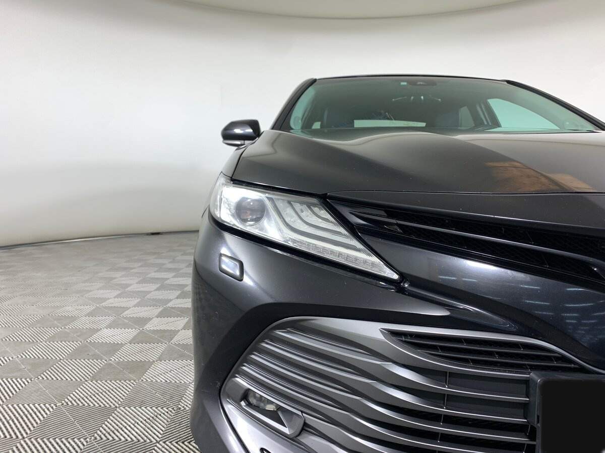 Купить Toyota Camry с пробегом. Фото: #9
