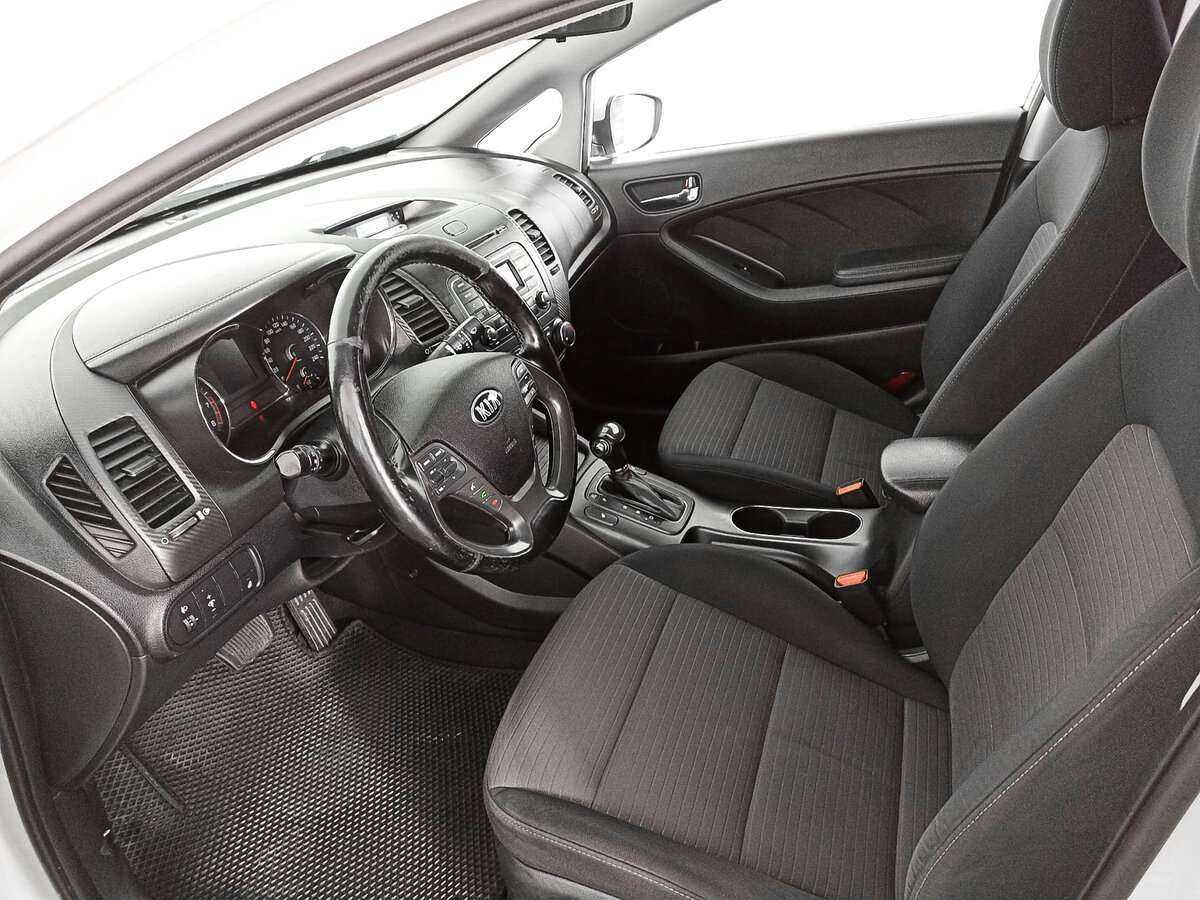 Купить Kia Cerato с пробегом. Фото: #13