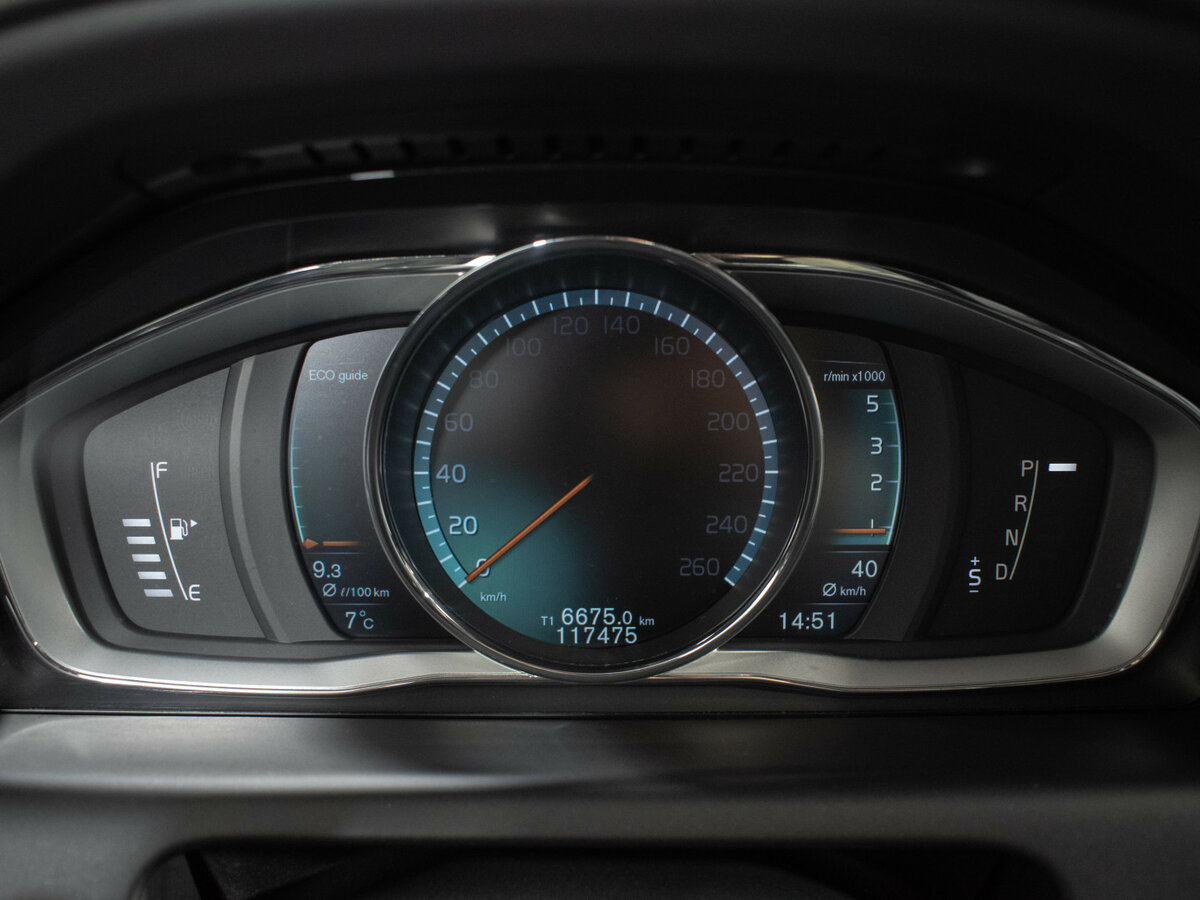 Купить Volvo XC60 с пробегом. Фото: #11