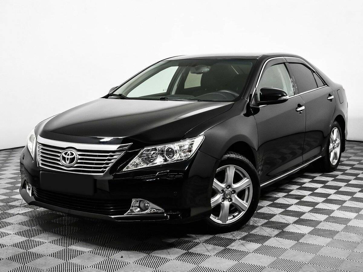 Купить Toyota Camry с пробегом. Фото: #0