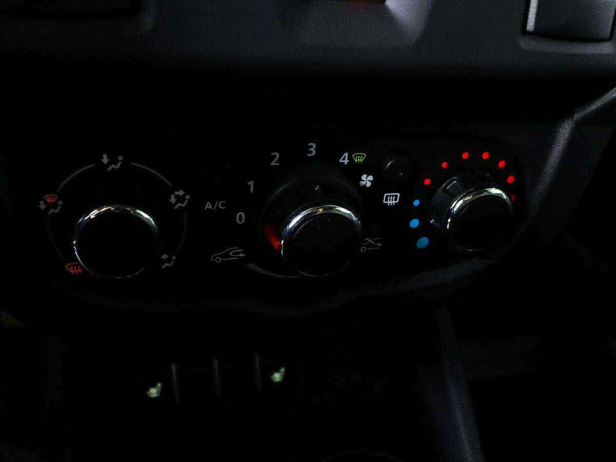 Купить Lada (ВАЗ) Largus с пробегом. Фото: #12