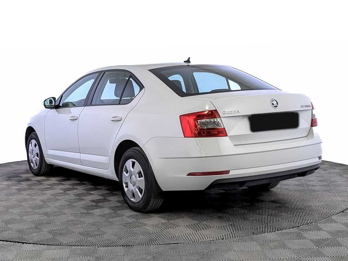 Купить Skoda Octavia с пробегом. Фото: #6