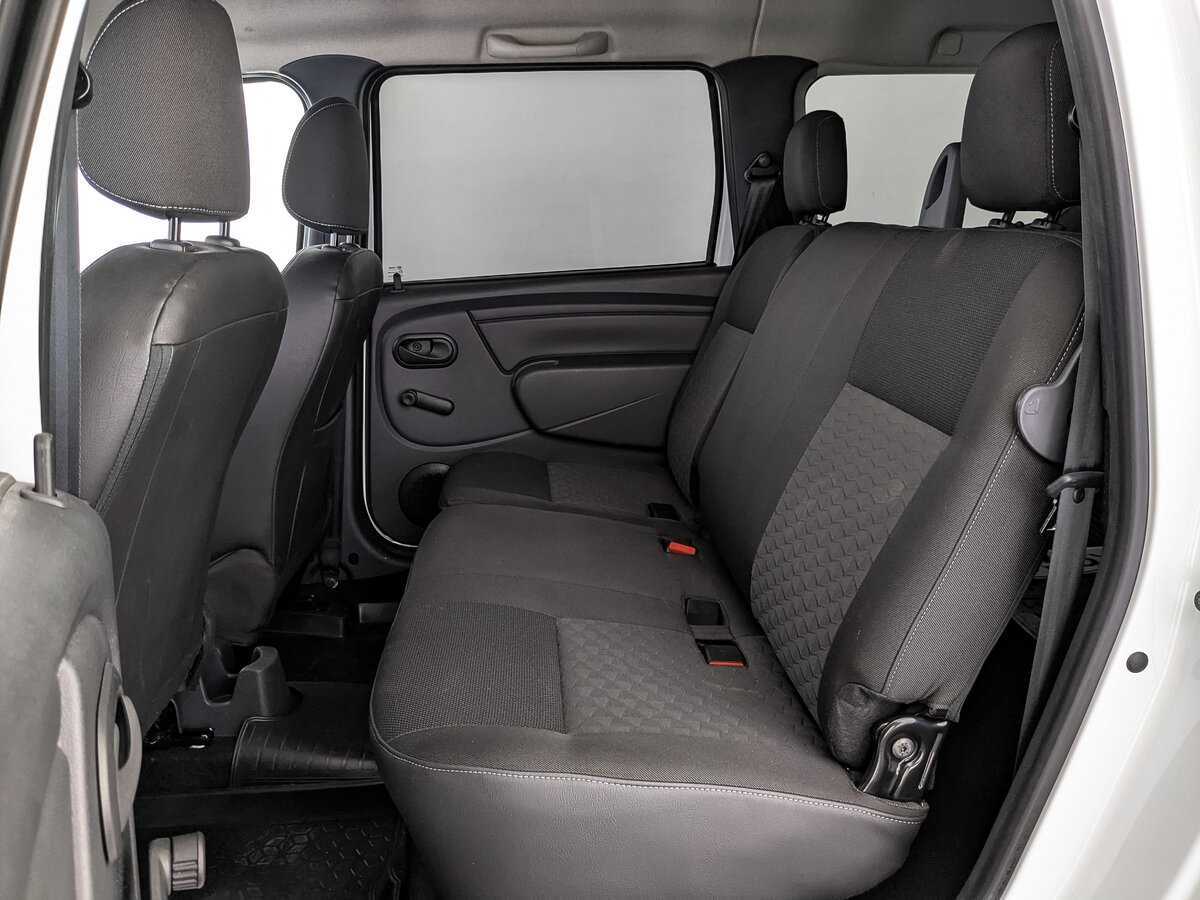 Купить Lada (ВАЗ) Largus с пробегом. Фото: #17