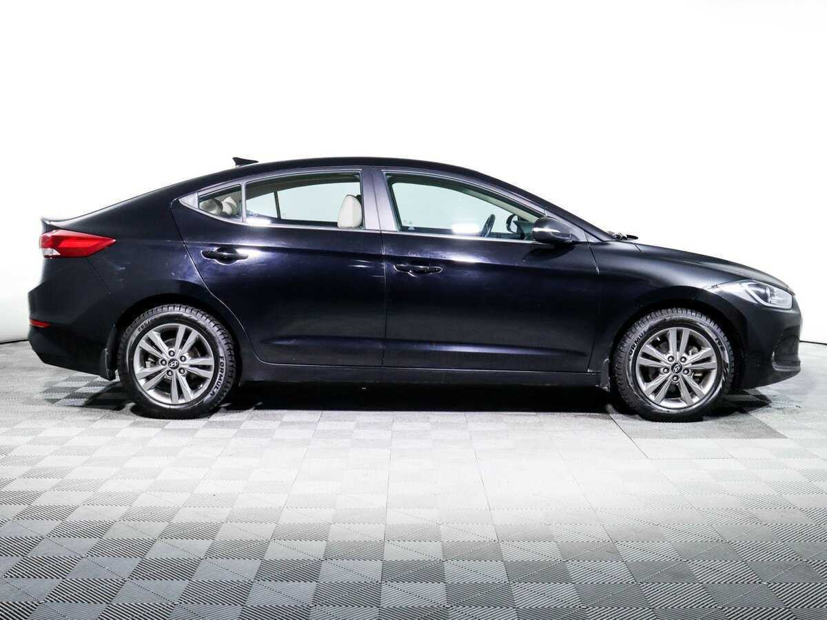 Купить Hyundai Elantra с пробегом. Фото: #3