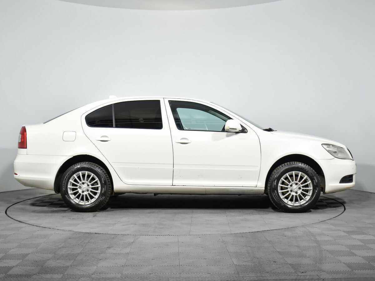 Купить Skoda Octavia с пробегом. Фото: #3