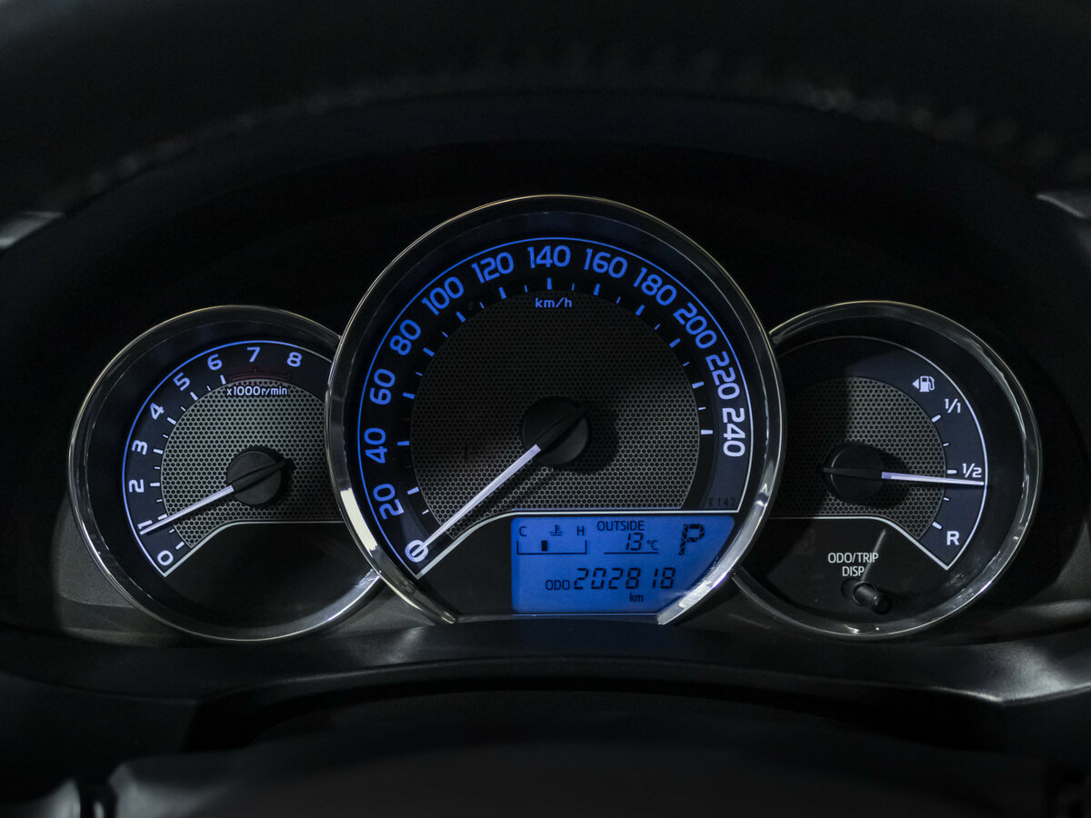 Купить Toyota Corolla с пробегом. Фото: #9