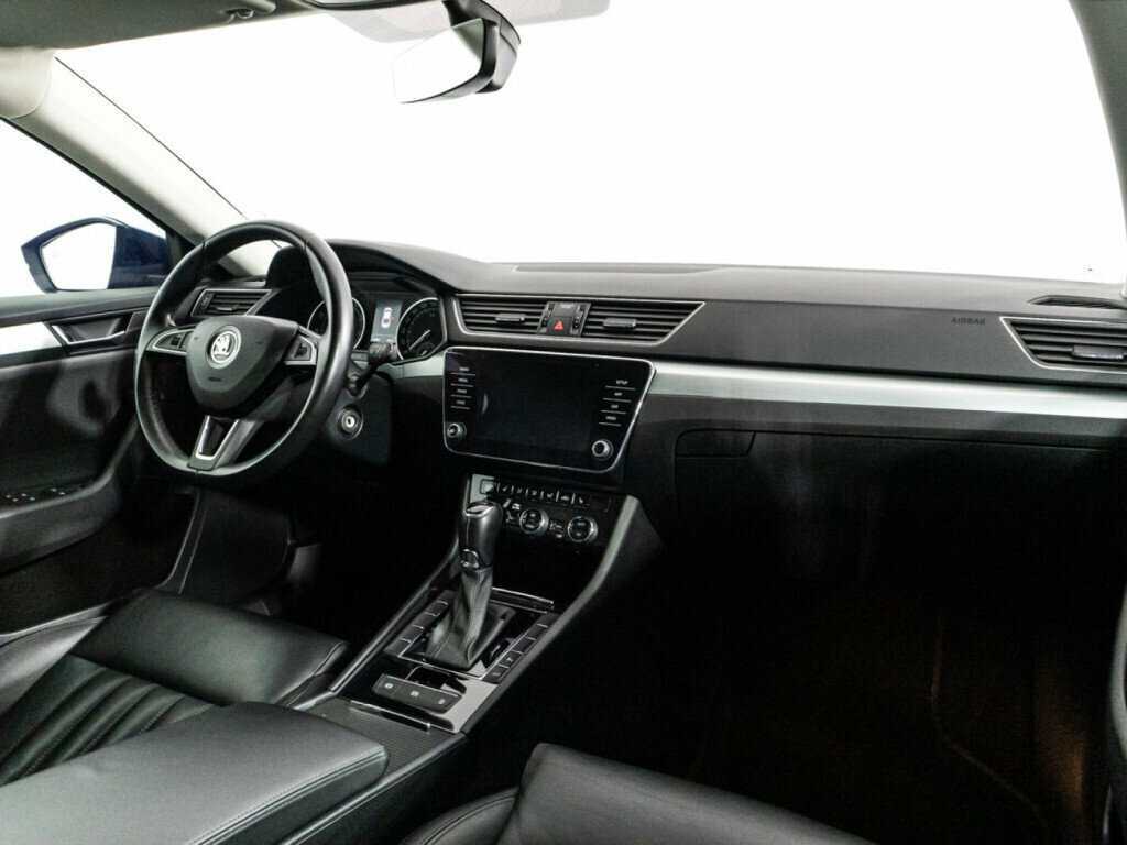 Купить Skoda Superb с пробегом. Фото: #8