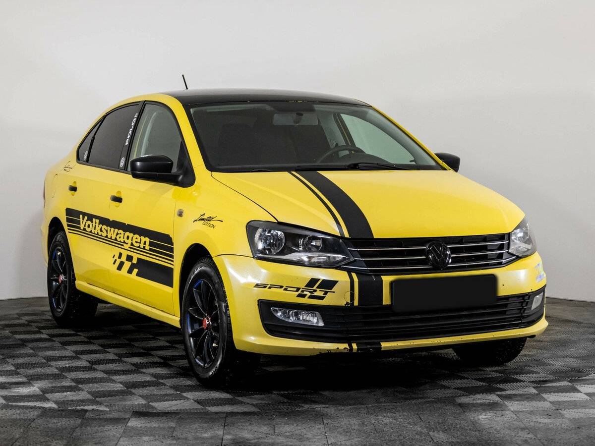 Купить Volkswagen Polo с пробегом. Фото: #2