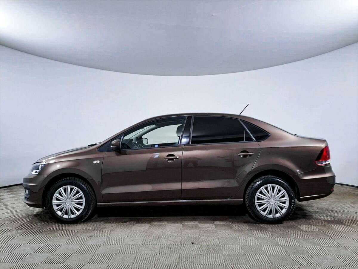 Купить Volkswagen Polo с пробегом. Фото: #7