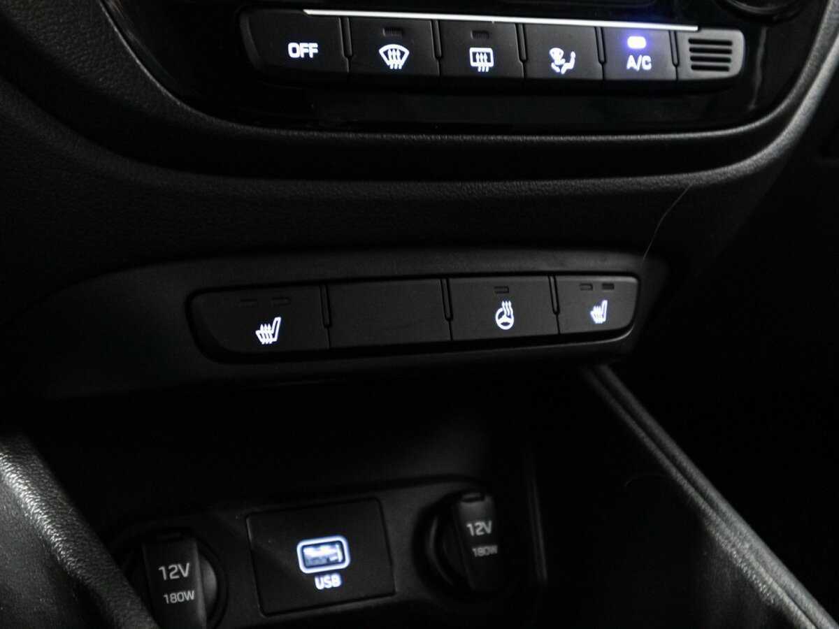 Купить Hyundai Solaris с пробегом. Фото: #14