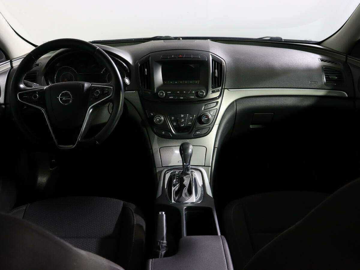Купить Opel Insignia с пробегом. Фото: #9