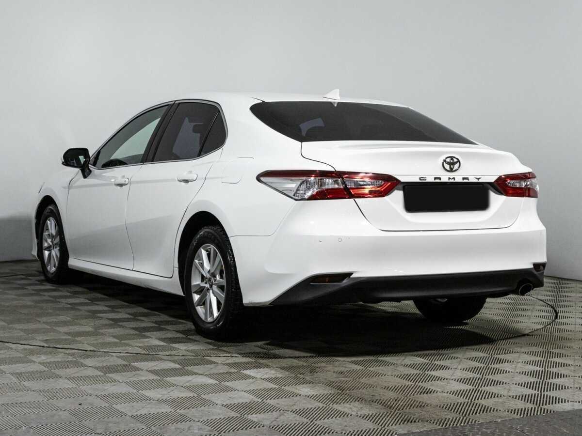 Купить Toyota Camry с пробегом. Фото: #5