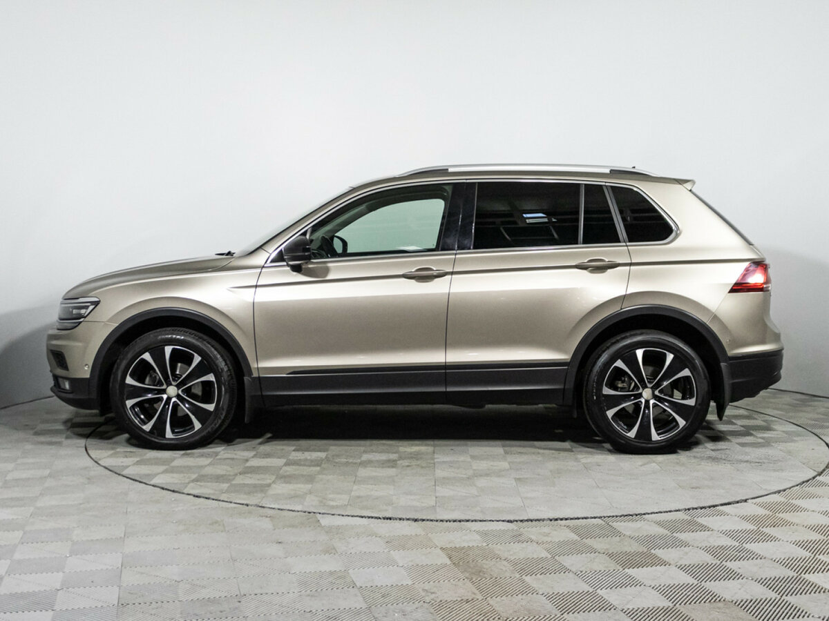 Купить Volkswagen Tiguan с пробегом. Фото: #7