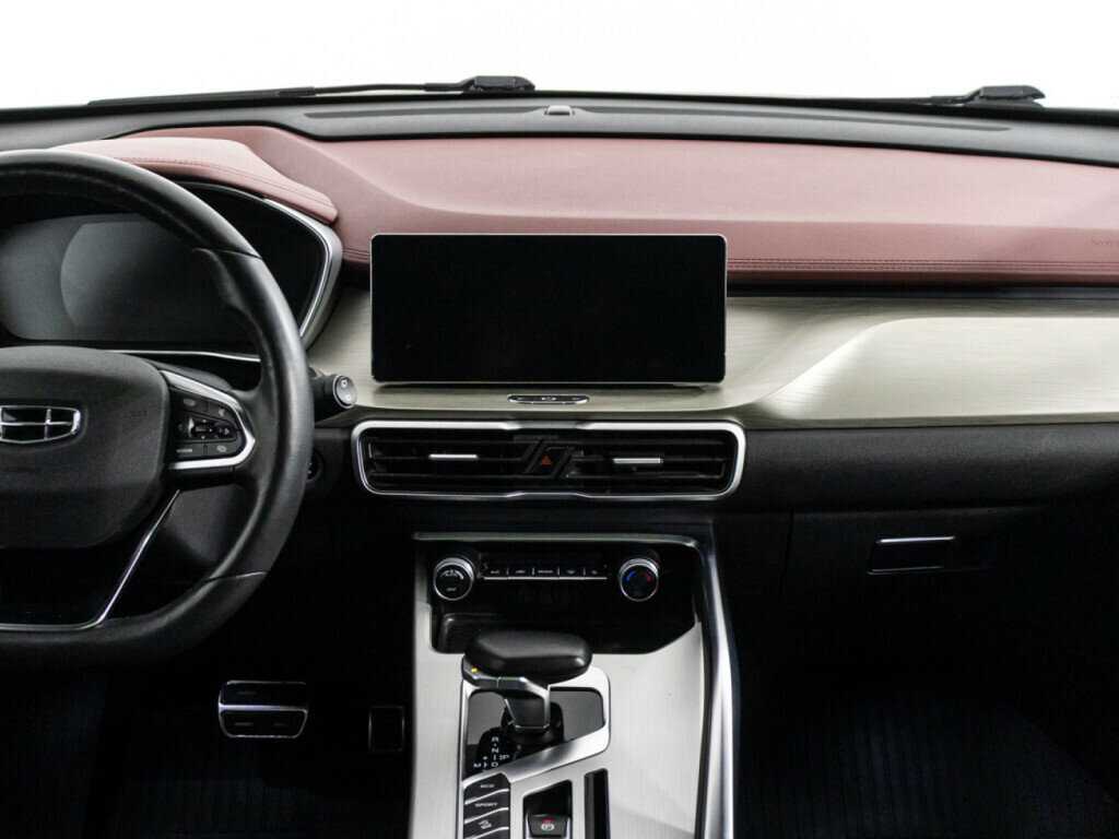 Купить Geely Coolray с пробегом. Фото: #13