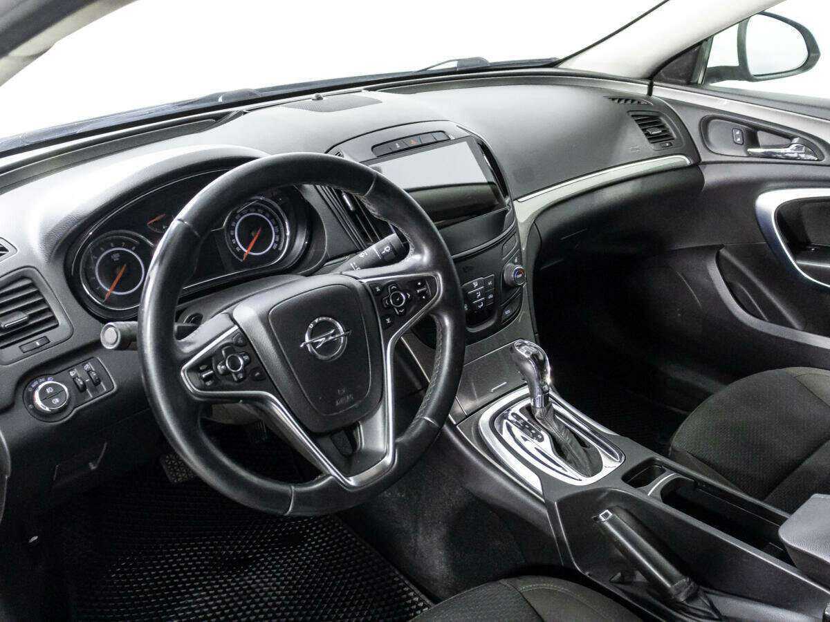 Купить Opel Insignia с пробегом. Фото: #10