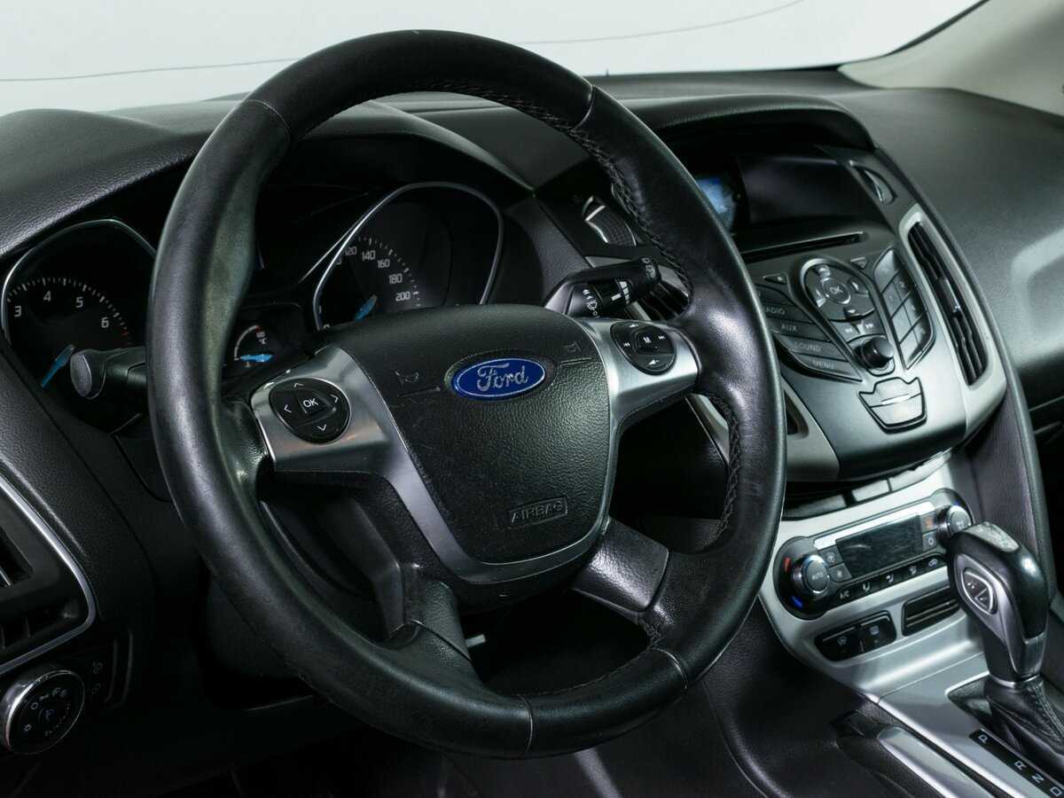 Купить Ford Focus с пробегом. Фото: #11
