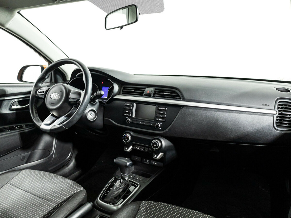 Купить Kia Rio с пробегом. Фото: #8