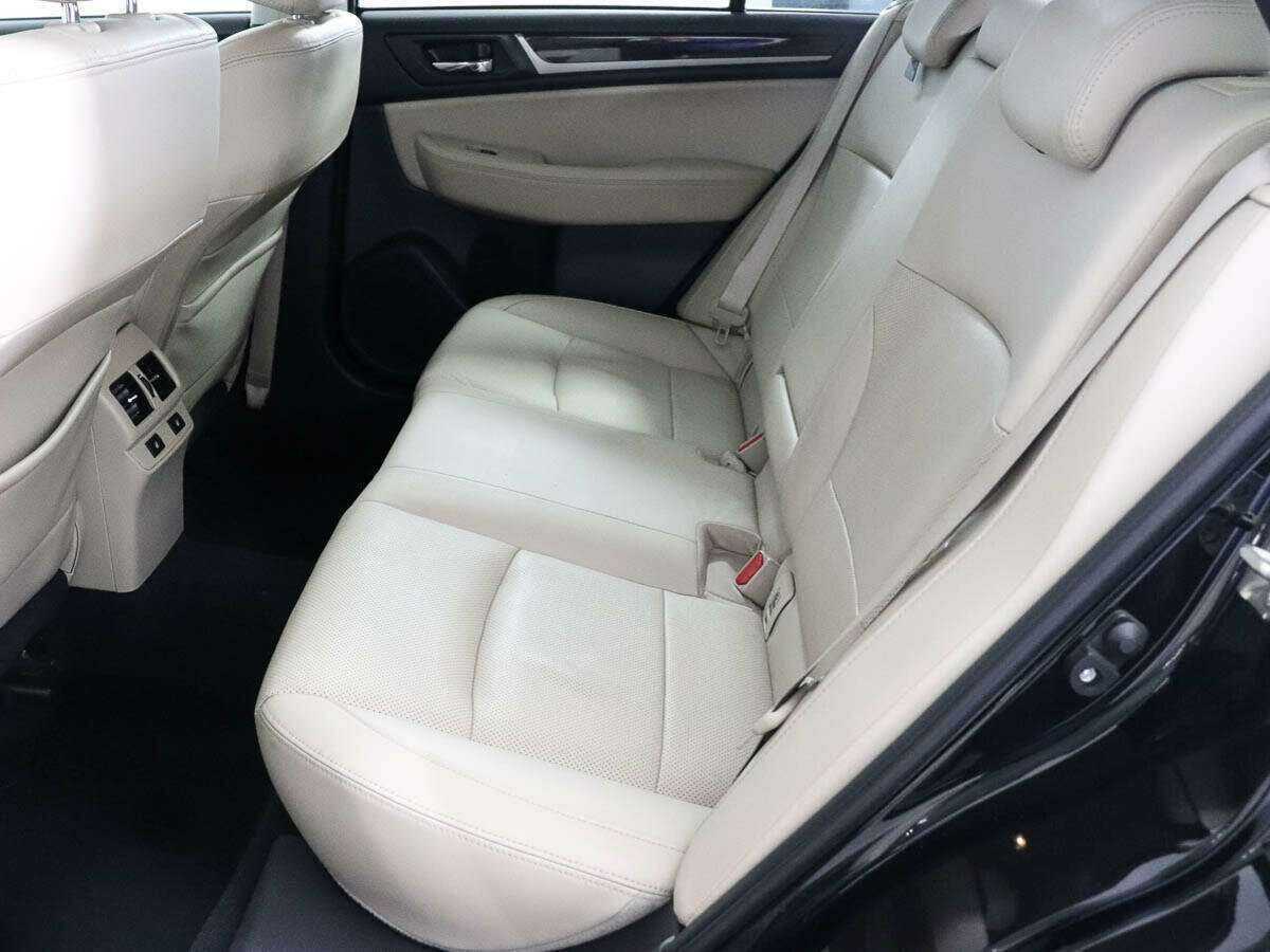 Купить Subaru Outback с пробегом. Фото: #8