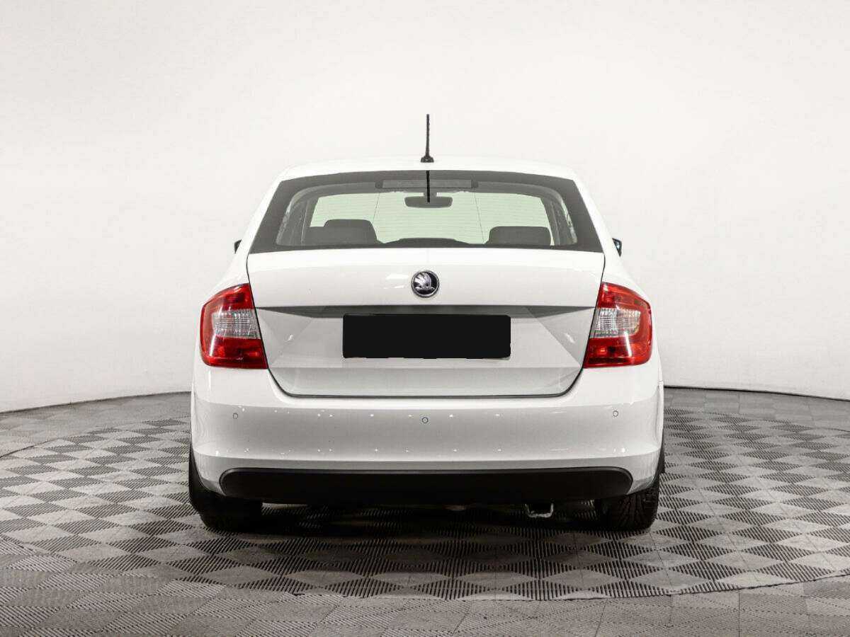 Купить Skoda Rapid с пробегом. Фото: #5
