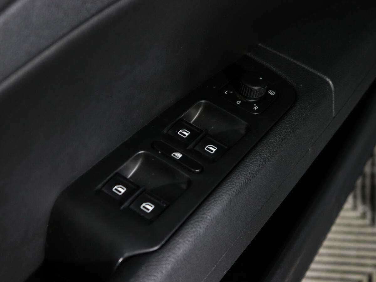 Купить Skoda Superb с пробегом. Фото: #16