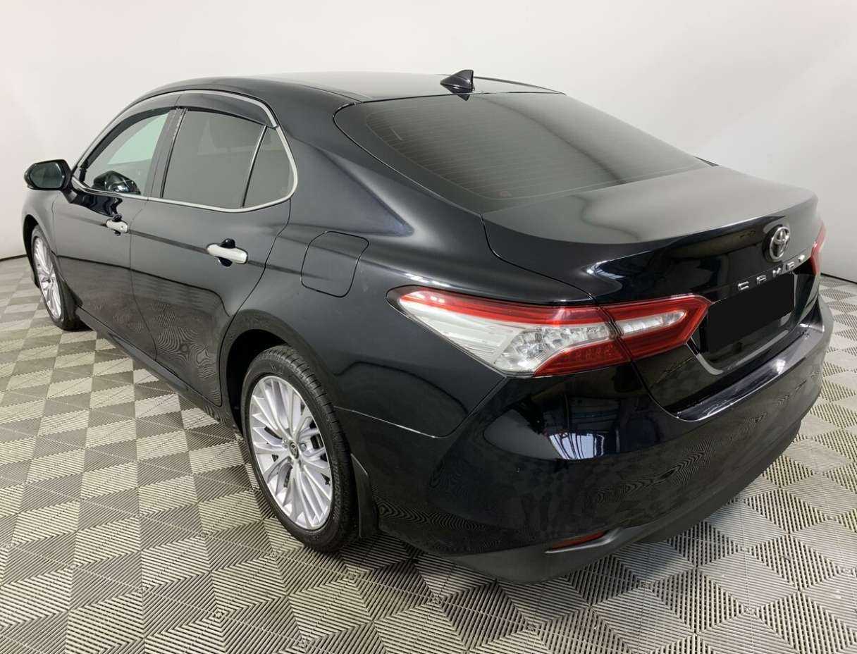 Купить Toyota Camry с пробегом. Фото: #5