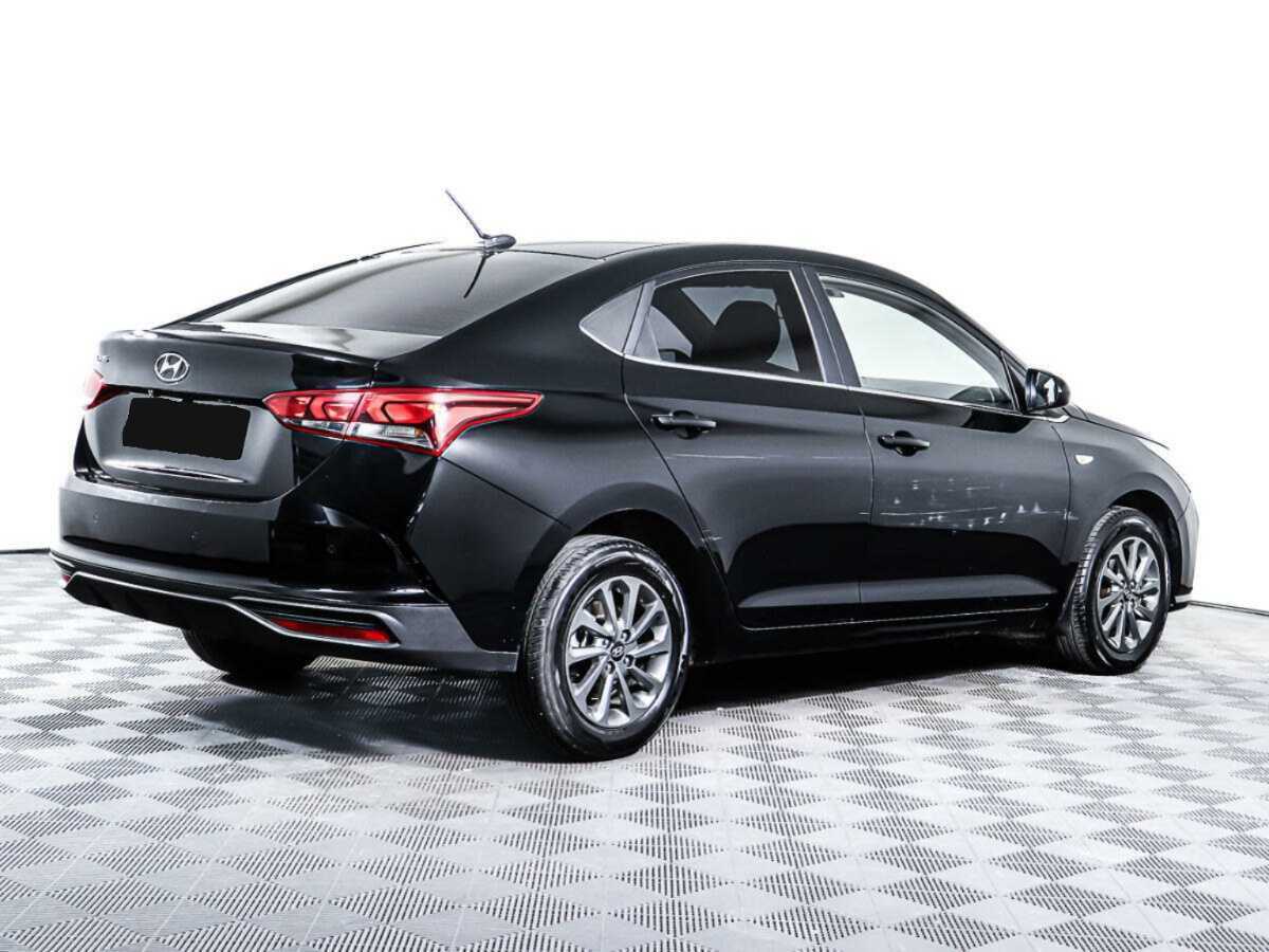 Купить Hyundai Solaris с пробегом. Фото: #4