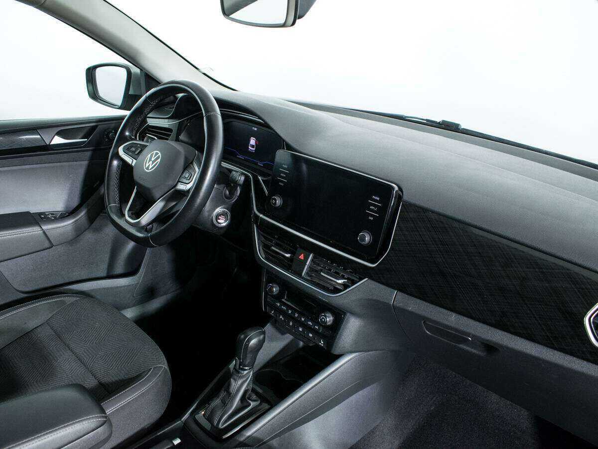 Купить Volkswagen Polo с пробегом. Фото: #8