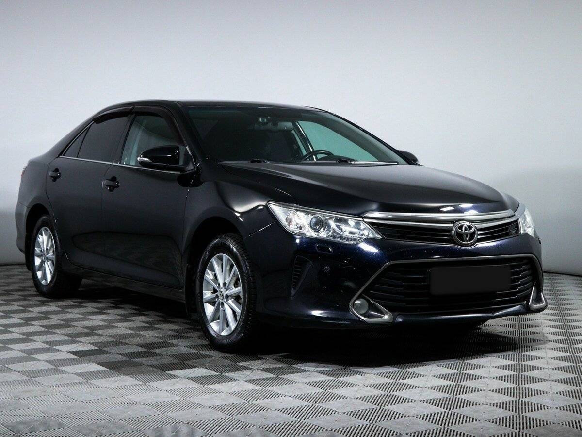 Купить Toyota Camry с пробегом. Фото: #2