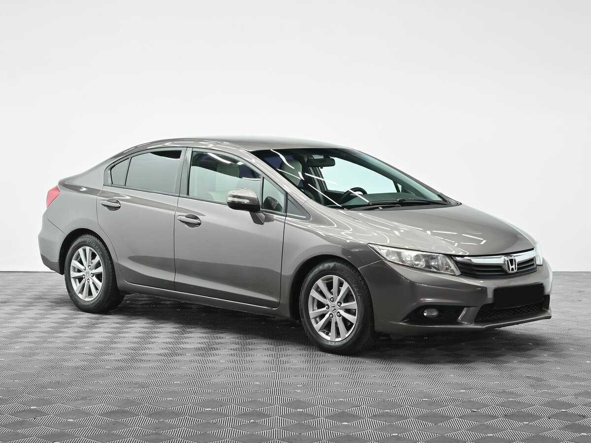 Купить Honda Civic с пробегом. Фото: #1