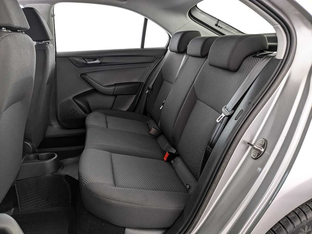 Купить Volkswagen Polo с пробегом. Фото: #13