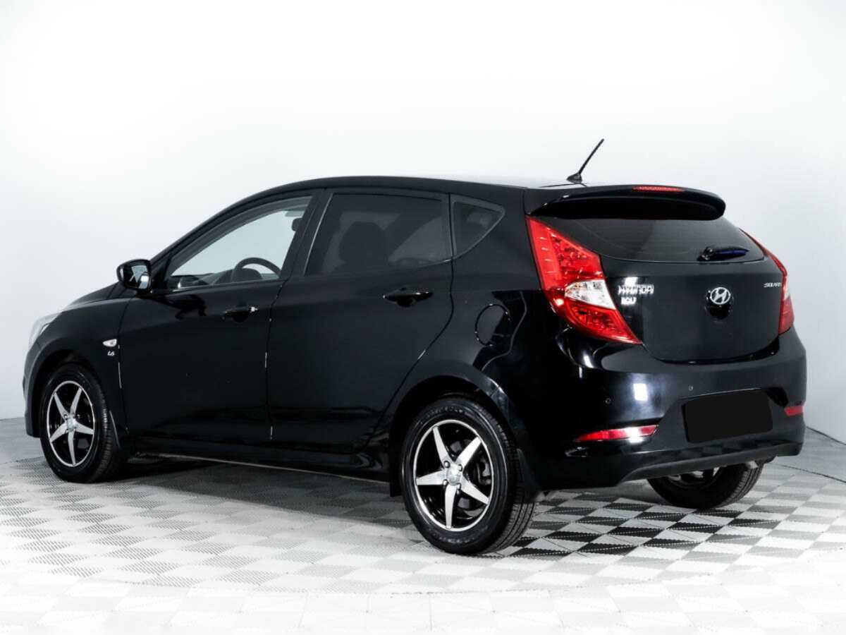 Купить Hyundai Solaris с пробегом. Фото: #6