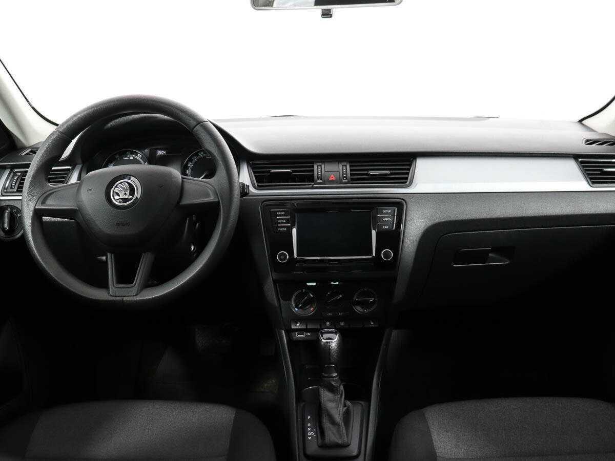 Купить Skoda Rapid с пробегом. Фото: #12