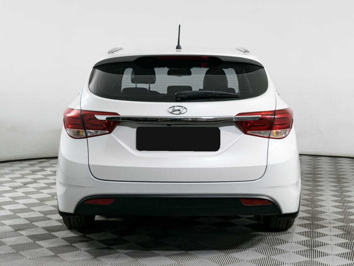 Купить Hyundai i40 с пробегом. Фото: #5