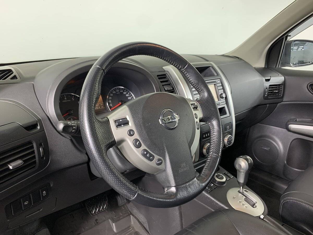 Купить Nissan X-Trail с пробегом. Фото: #10